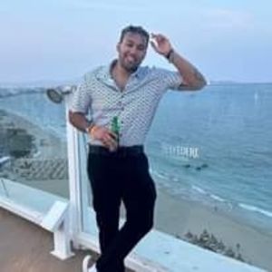 Meet your Posher, Jonathan